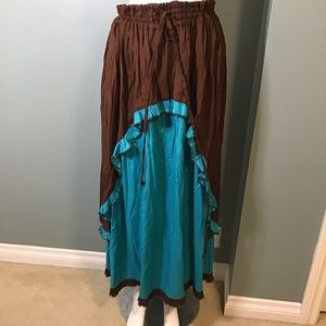 Peasant skirt. Two layers. NWT